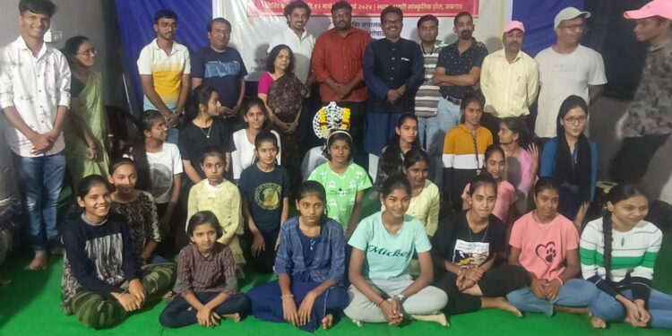 बालरंगभूमी परिषदेतर्फे जागतिक बालरंगभूमी दिवस साजरा