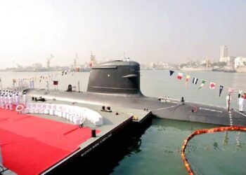 नेव्हल डॉकयार्डमध्ये दहावी पास उमेदवारांना थेट नोकरीची संधी