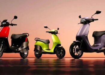 स्वस्तात खरेदीची संधी! ओलाच्या इलेक्ट्रिक स्कूटरवर 25,000 रुपयांचा डिस्काऊंट जाहीर