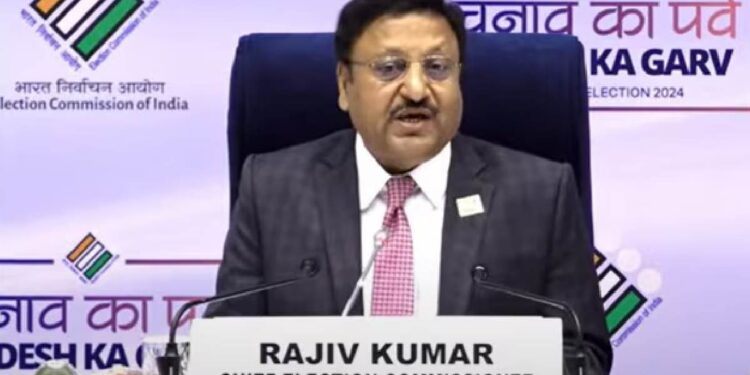 लोकसभा निवडणूक लाईव्ह : पैसे वाटताना कळवल्यास 100 मिनिटात टीम पोहोचणार- मुख्य निवडणूक आयुक्त