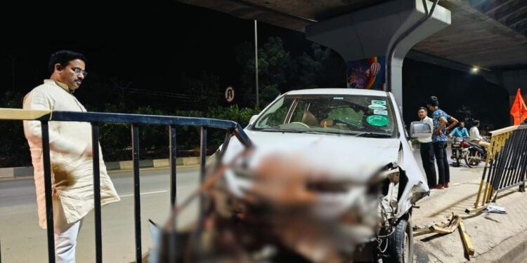 भाजप नेत्याच्या वाहनाला भीषण अपघात