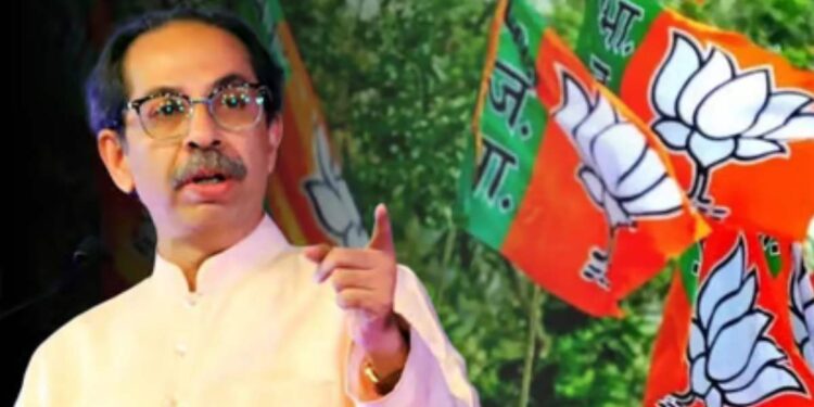 जळगावात पुन्हा राजकीय भूकंप होणार ; ठाकरे गट भाजपच्या 30 नगरसेवकांना फोडणार असल्याची चर्चा