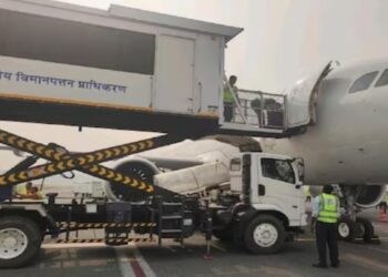 एअरपोर्ट अथॉरिटी ऑफ इंडियामध्ये परीक्षेशिवाय नोकरी मिळविण्याची संधी ; पगार 70000