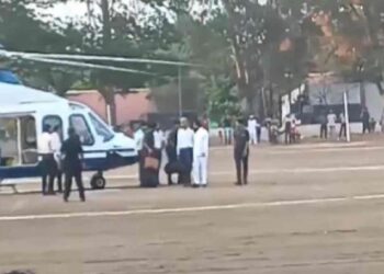 नाशिकमध्ये पैशांचा पाऊस, संजय राऊतांनी मुख्यमंत्र्यांचा तो VIDEO केला पोस्ट