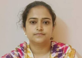 २५ हजार रुपयाच्या लाच प्रकरणी महिला तलाठीला एसीबीने घेतलं ताब्यात