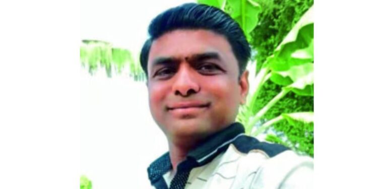 केळीला भाव मिळत नसल्याने तरुण शेतकऱ्याची आत्महत्या ; निंभोरा येथील घटना