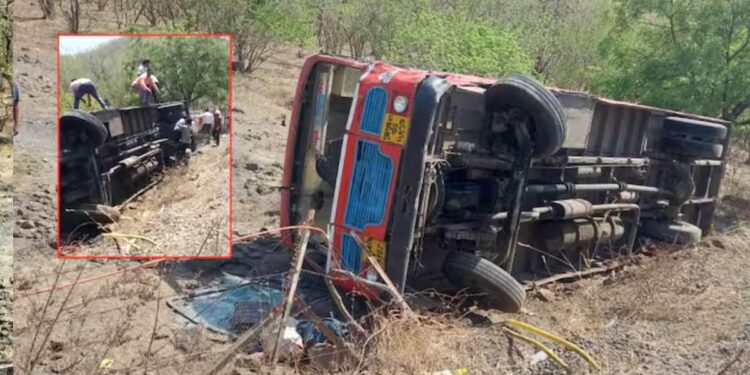 ब्रेकिंग ! रावेर आगाराच्या बसला अजिंठा घाटात भीषण अपघात