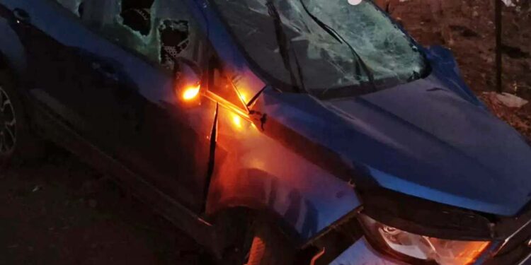 जळगावमधील भीषण अपघातात एकाच कुटूंबातील तिघे ठार