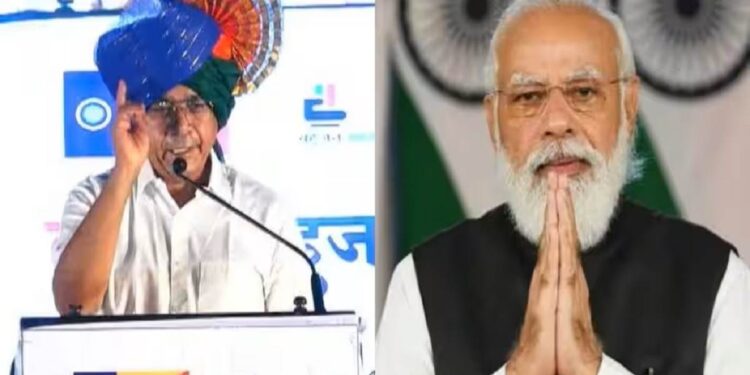 जळगावातील सभेत प्रकाश आंबेडकरांची पंतप्रधान मोदींवर जोरदार टीका ; म्हणाले..