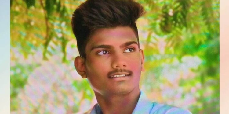 अल्पवयीन मुलाची गळफास घेऊन आत्महत्या; जळगाव शहरातील घटना