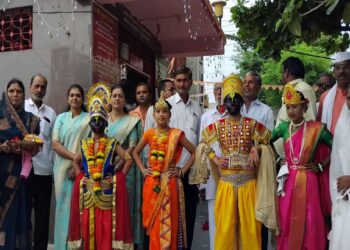 श्री समर्थ प्राथमिक,माध्यमिक व उच्च माध्यमिक विद्यालयात ग्रामस्थांच्या सहभागाने आषाढी एकादशी उत्साहात साजरी