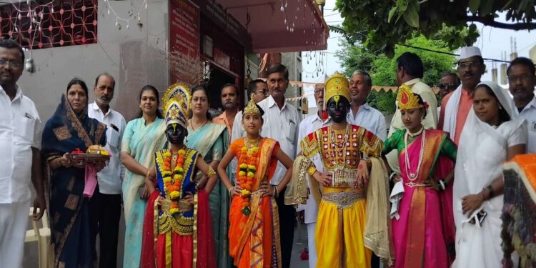 श्री समर्थ प्राथमिक,माध्यमिक व उच्च माध्यमिक विद्यालयात ग्रामस्थांच्या सहभागाने आषाढी एकादशी उत्साहात साजरी