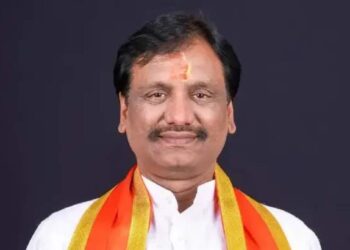 मोठी बातमी! अंबादास दानवेंचं पाच दिवसांसाठी निलंबन