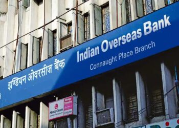 इंडियन ओव्हरसीज बँकेत महाभरती जाहीर, पदवीधरांसाठी उत्तम संधी, चांगला पगार मिळेल