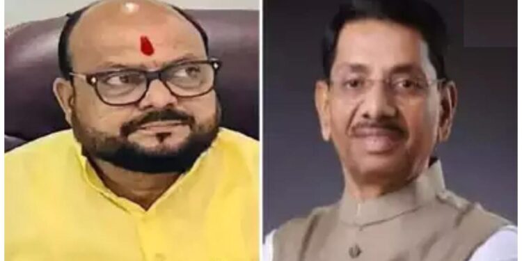 त्या आरोपावरून गुलाबराव देवकरांनी मंत्री गुलाबराव पाटीलांना फटकारलं