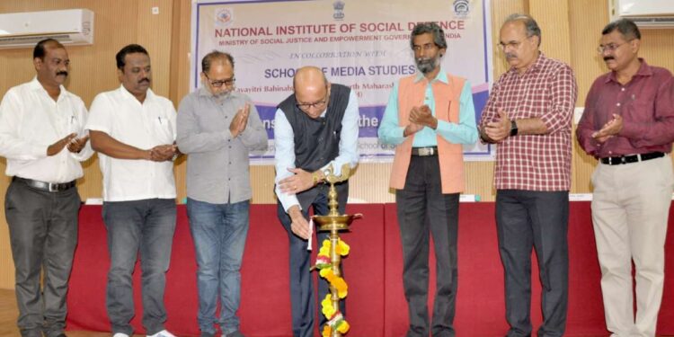 ट्रान्सजेंडर व्यक्तींबद्दल समाजात संवेदनशिलता वाढविण्याची गरज; कुलगुरू प्रा.व्ही.एल. माहेश्वरी