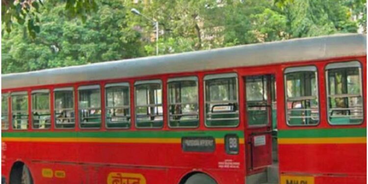 भयानक घटना! लालबागच्या गजबजलेल्या परिसरात बस घुसली अन्