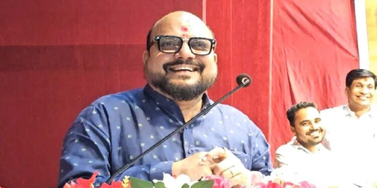 मी पण गुलाब गुरुजी झालो असतो… पण ; मंत्री गुलाबराव पाटीलांनी सांगितलं भन्नाट किस्सा