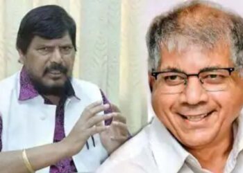 रामदास आठवलेंची प्रकाश आंबेडकरांना मोठी ऑफर ; काय आहे वाचा..