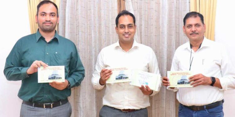 विधानसभा पूर्वपिठीकेचे जिल्हा निवडणूक अधिकारी आयुष प्रसाद यांचे हस्ते झाले प्रकाशन