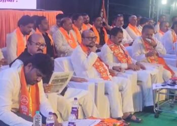 शिवसेनेच्या मेळाव्याला भाजप पदाधिकाऱ्यांची दांडी; मंत्री गुलाबराव पाटील संतापले, म्हणाले..