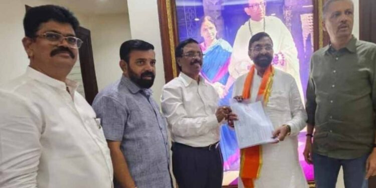 चोपडा मतदारसंघात ठाकरे गटाने ऐनवेळी उमेदवार बदलला; कोणाला दिली उमेदवारी?