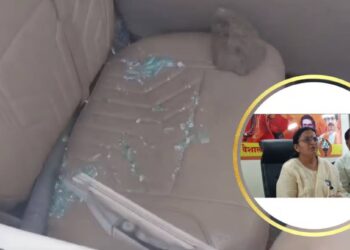 जळगाव जिल्ह्यात महाविकास आघाडीच्या उमेदवाराच्या गाडीवर दगडफेक