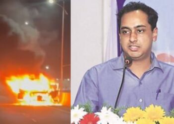 जळगावमध्ये रुग्णवाहिकेला लागलेल्या आगीची प्रशासनाने घेतली दखल ; जिल्हाधिकाऱ्यांनी दिले घटनेच्या चौकशीचे आदेश