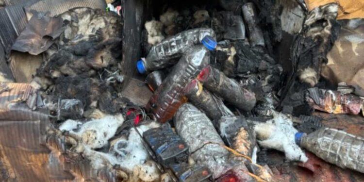 मेडिकलने भरलेला ट्रक पेटविण्याची प्रयत्न, जळगावातील धक्कादायक घटना