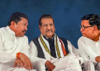 काँग्रेसला फुटीचं ग्रहण; विधानसभेनंतर राजकीय भूकंप होणार?