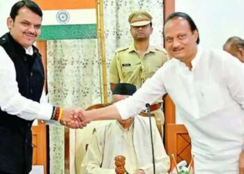 २०१९ मधील पहाटच्या शपथविधीबाबत अजितदादांनंतर फडणवीसांचा गौप्यस्फोट