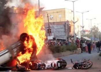 मणिपूरमध्ये पुन्हा हिंसाचार! मुख्यमंत्र्यांसह ३ मंत्री, ६ आमदारांच्या घरांवर हल्ला