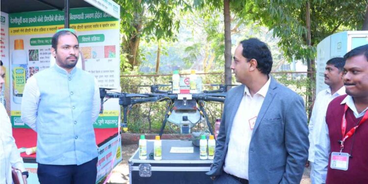 “इफको”कडून जनजागृती मोहिम, कृषीच्या नव्या तंत्रज्ञानाचं ड्रोन उडान