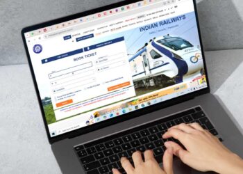 IRCTC वेबसाई पुन्हा ठप्प! महिन्यात तिसऱ्यांना घडली घटना