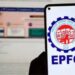 EPFO कर्मचाऱ्यांसाठी महत्त्वाची बातमी! या तारखेपासून मिळणार PF काढण्यासाठी ATM कार्ड