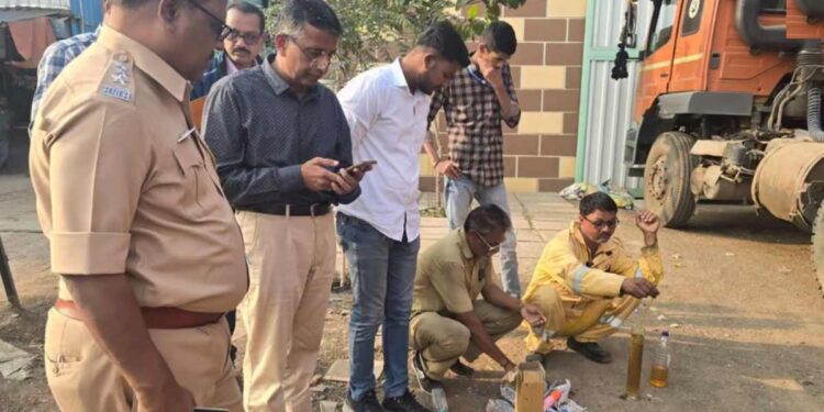 धुळ्यात स्थानिक गुन्हे शाखेची मोठी कारवाई; बनावट पावतींसह बायोडिझेल वाहतुकीचे टँकर जप्त