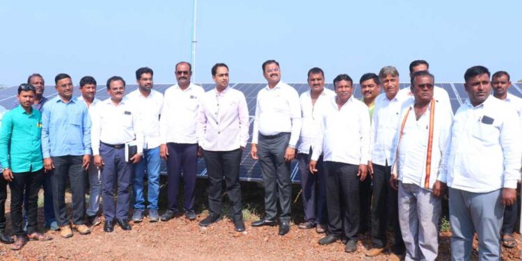 पाचोरा तालुक्यातील लासगाव येथे 5 मेगावॉट सौर ऊर्जा प्रकल्पाचे आ. किशोर पाटील यांच्या हस्ते झाले उदघाटन
