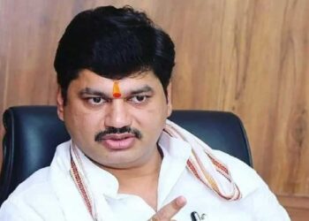 मंत्रिपदाचा राजीनामा दिल्याच्या चर्चांना धनंजय मुडेंकडून पूर्णविराम; काय म्हणाले वाचा..