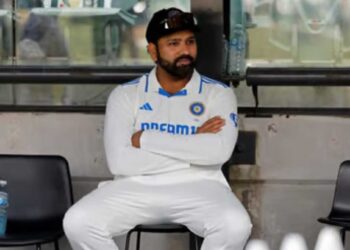 रोहित शर्माची क्रिकेटमधून निवृत्ती? रवी शास्त्रीच्या ‘या’ विधानाने चर्चेला उधाण