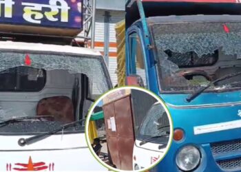 Jalgaon : पान टपरी शेजारी गाडी लावल्यानं डीजे चालकाला मारहाण, नंतर गाडीही फोडली