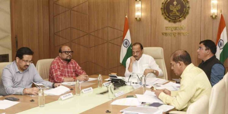 जळगाव औद्योगिक क्षेत्राला ‘डी प्लस ‘ झोन करण्यासाठी अर्थमंत्री सकारात्मक