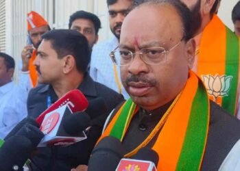 नेत्यांच्या निवडणुका संपलेल्या, आता 13 हजार कार्यकर्त्यांची निवडणूक