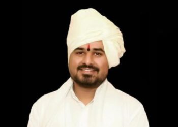 संत तुकाराम महाराजांचे वंशज शिरीष महाराजांच्या आत्महत्येने राज्यात खळबळ