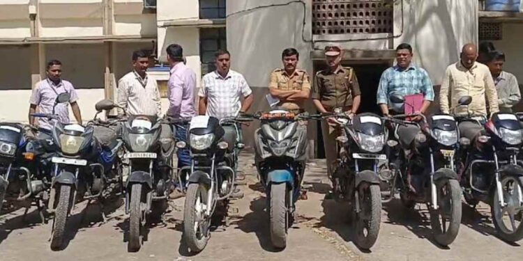 चोरीच्या 10 मोटारसायकलींसह सराईत चोरटा धुळे पोलिसांच्या जाळ्यात