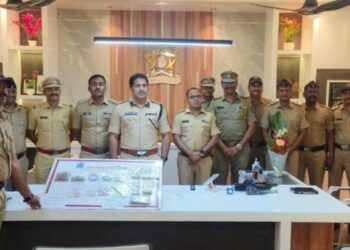 घरफोडीतील चोरटे मुद्देमालासह एमआयडीसी पोलिसांच्या जाळ्यात