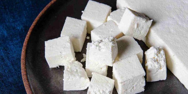 702 अन्न नमुन्यांच्या तपासणीत पनीरबाबत धक्कादायक खुलासा ; काय आहे वाचा