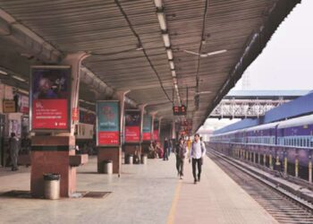 जळगाव जिल्ह्यातील पाच रेल्वे स्थानकांचा कायापालट