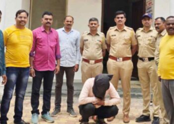 दिवसाढवळ्या झालेल्या घरोफोडीचा छडा ; लाखो रुपयांच्या मुद्देमालासह चोरटा जेरबंद