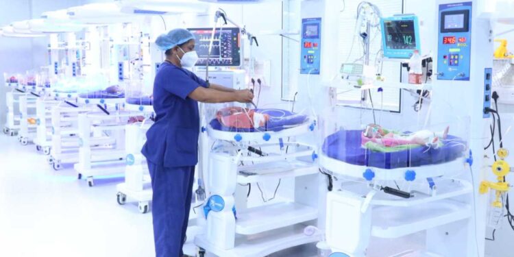 जळगावमध्ये आरोग्य क्रांतीचे नवे पर्व; मेडिकल हबच्या दिशेनी समर्थ वाटचाल