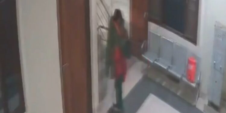 भाजप जिल्हाध्यक्षाचा महिला कार्यकर्त्यासोबतचा अश्लील व्हिडिओ व्हायरल